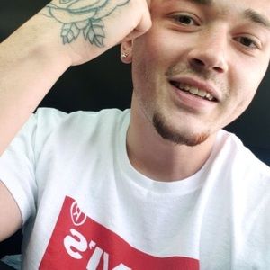 Meet your Posher, Dylan